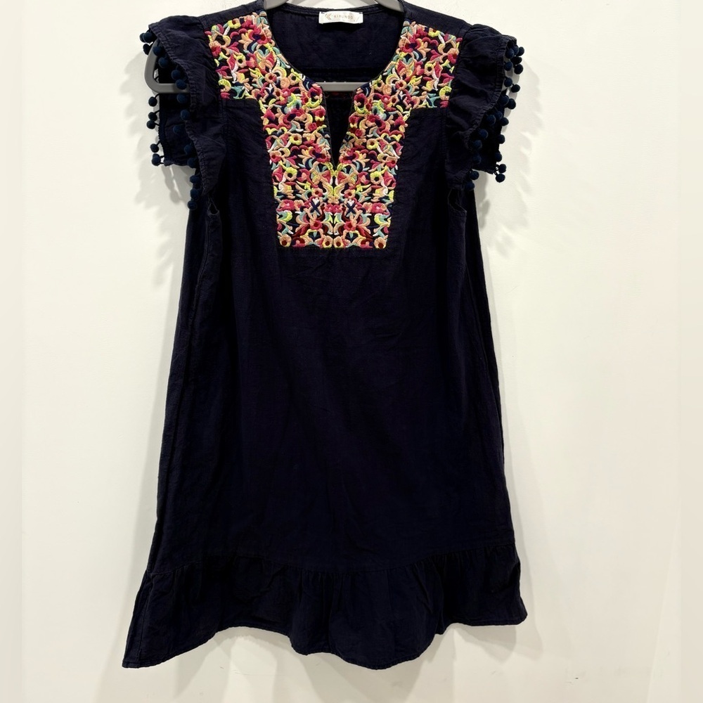 Kirundo Cabo Embroidered Shift Dress
Women Small Black Pom Pom Mini multicolor